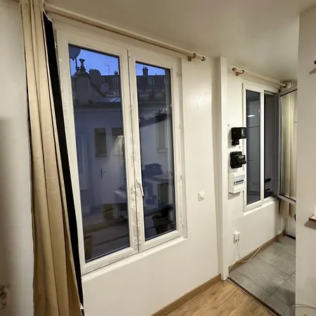 Equipe, Lumineux A Appartement Paris